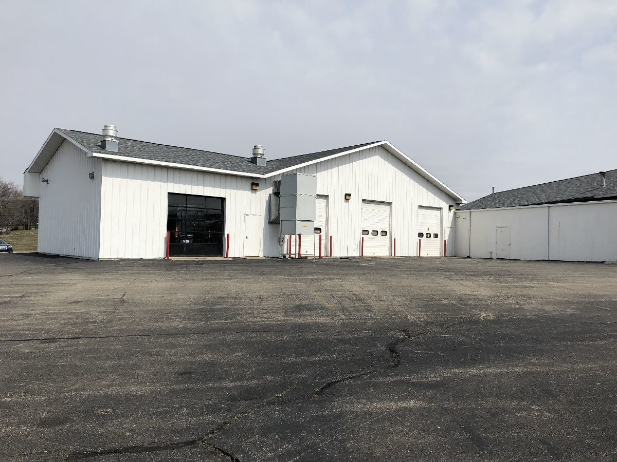 6883 W Main St, Kalamazoo, MI for Sale