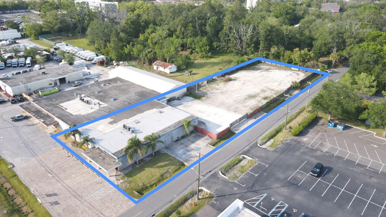 6965-6967 Philips Hwy, Jacksonville, FL for Rent