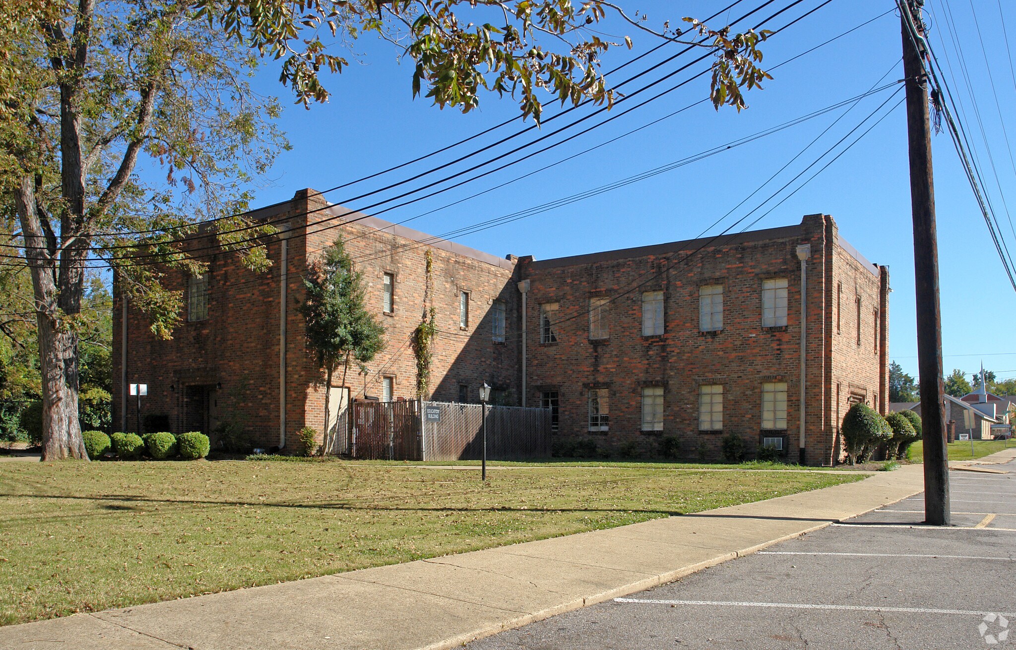 3481 S Court St, Montgomery, AL for Sale