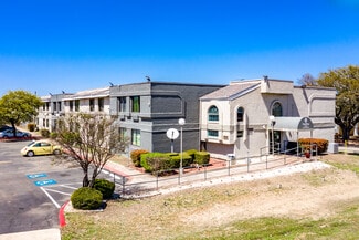San Antonio, TX Hospitality - 3821 N Panam Expy