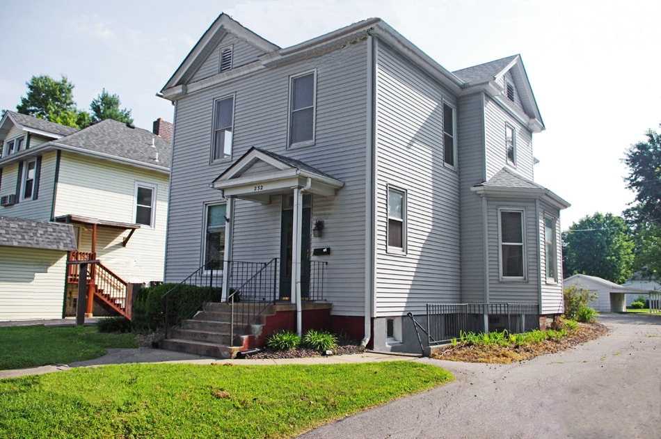 232 S Buchanan St, Edwardsville, IL for Rent