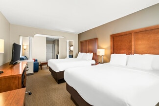 North Conway, NH Hospitality - 2001 White Mountain Hwy