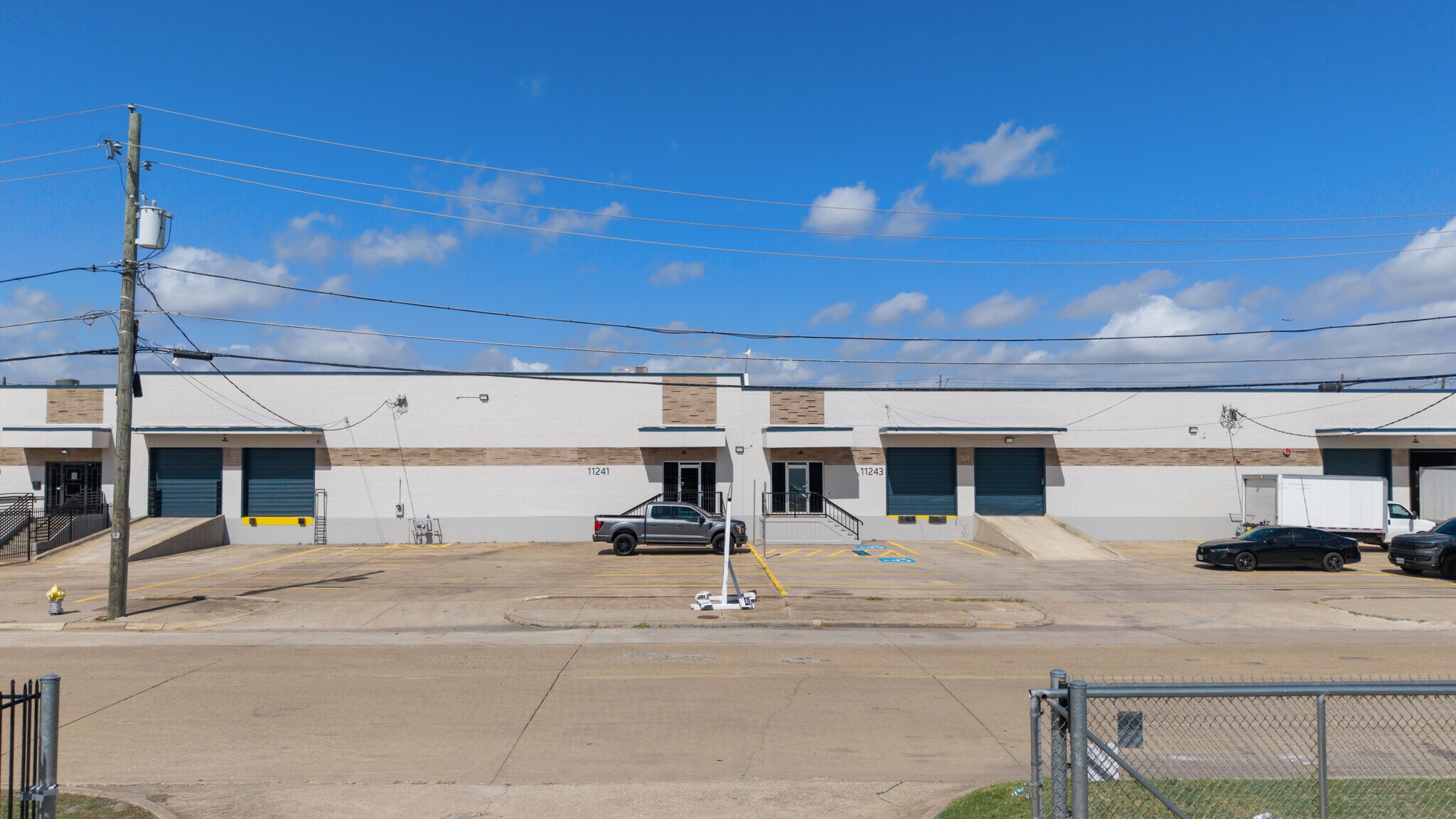 11233-11251 Leo Ln, Dallas, TX for Rent