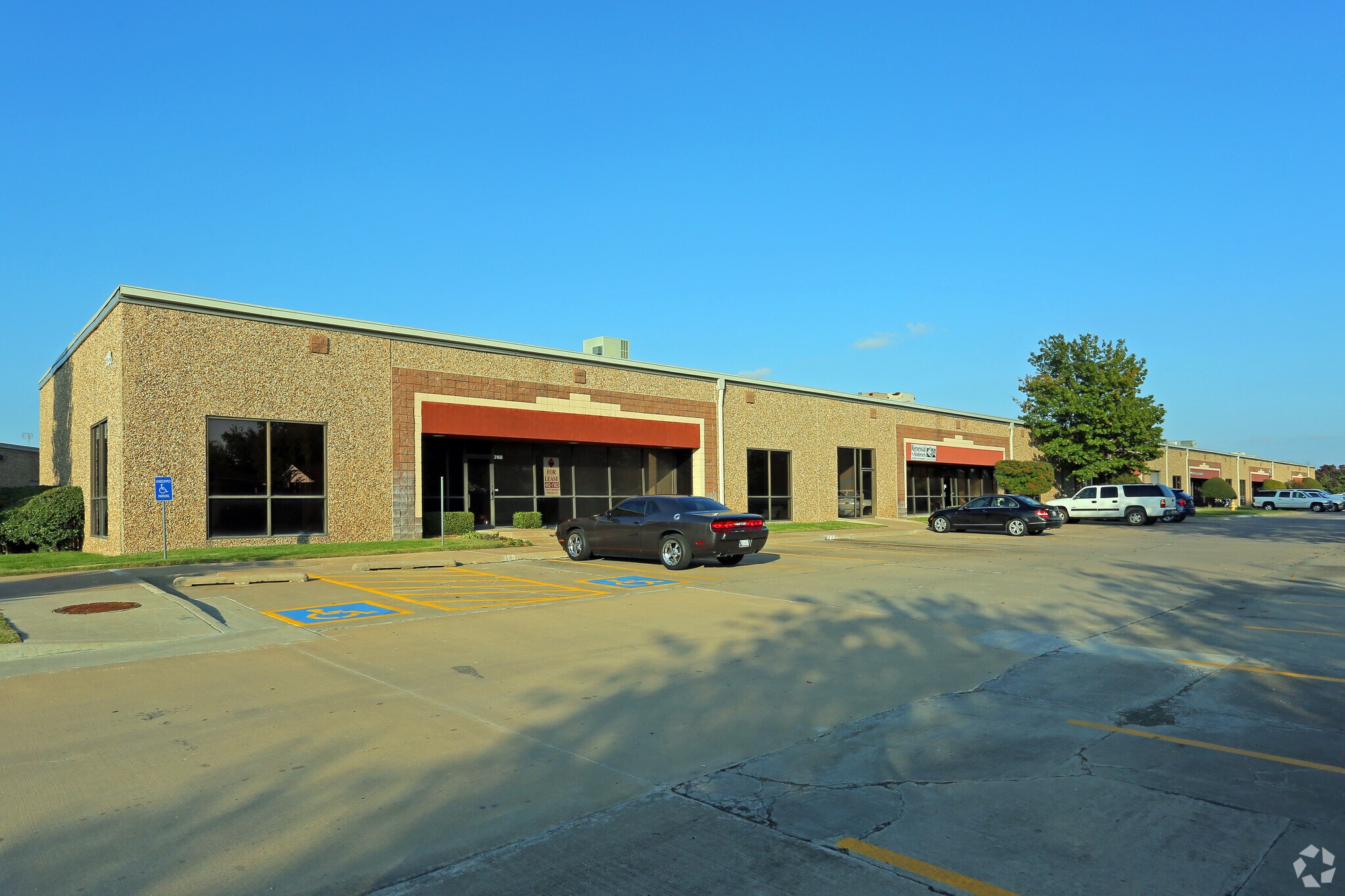 3168 S 108th East Ave Tulsa, OK 74146 Flex Property for Sale on