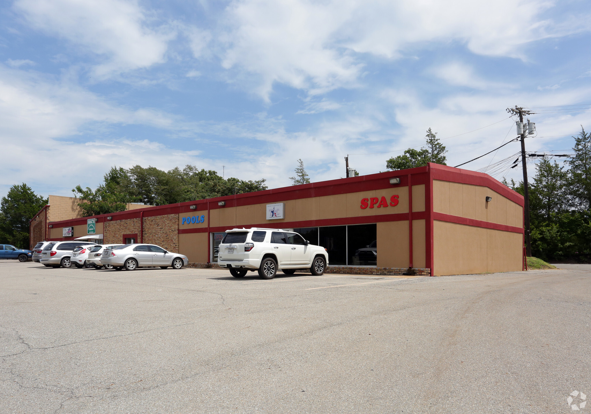 5631-5633 Texoma Pky, Sherman, TX for Rent