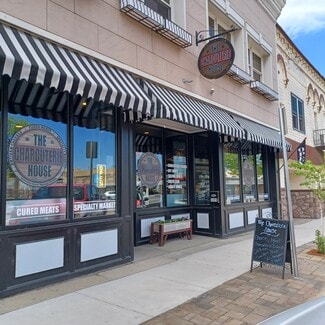 Waukesha, WI Retail - 349 W Broadway