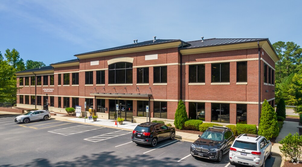 100 Connemara Dr, Cary, NC for Rent