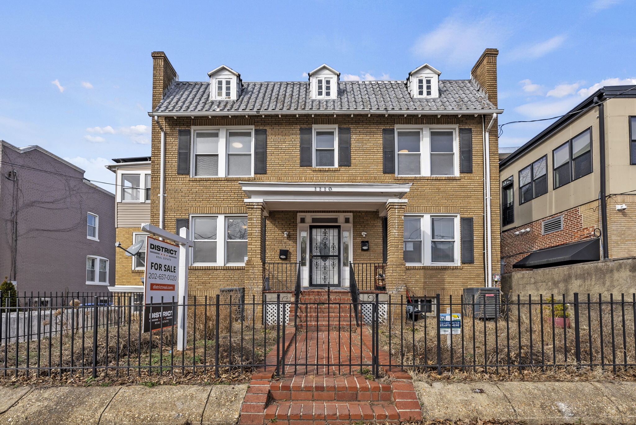 1110 Hamlin St NE, Washington, DC for Sale