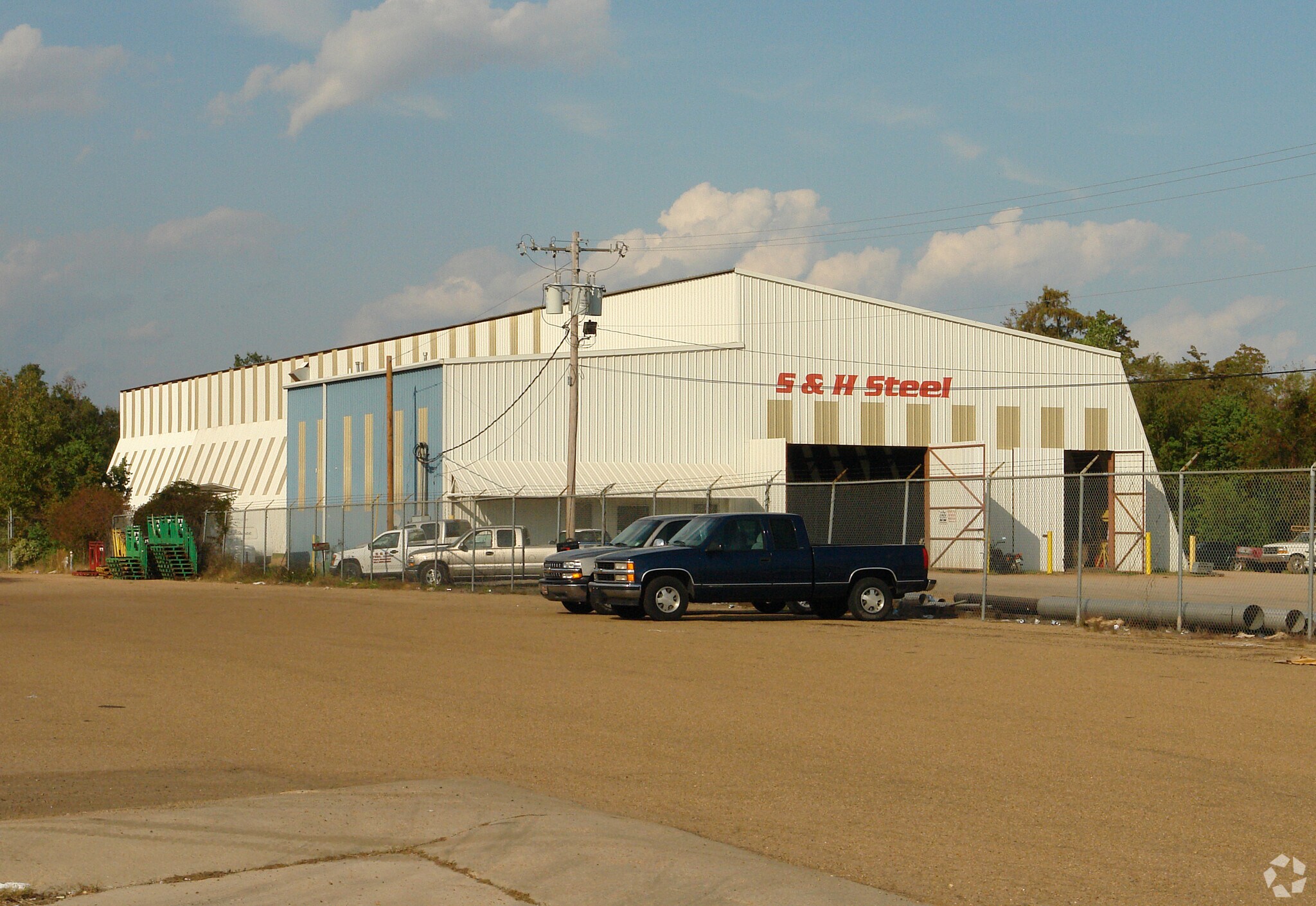 2110 Highway 80 E, Pearl, MS for Sale