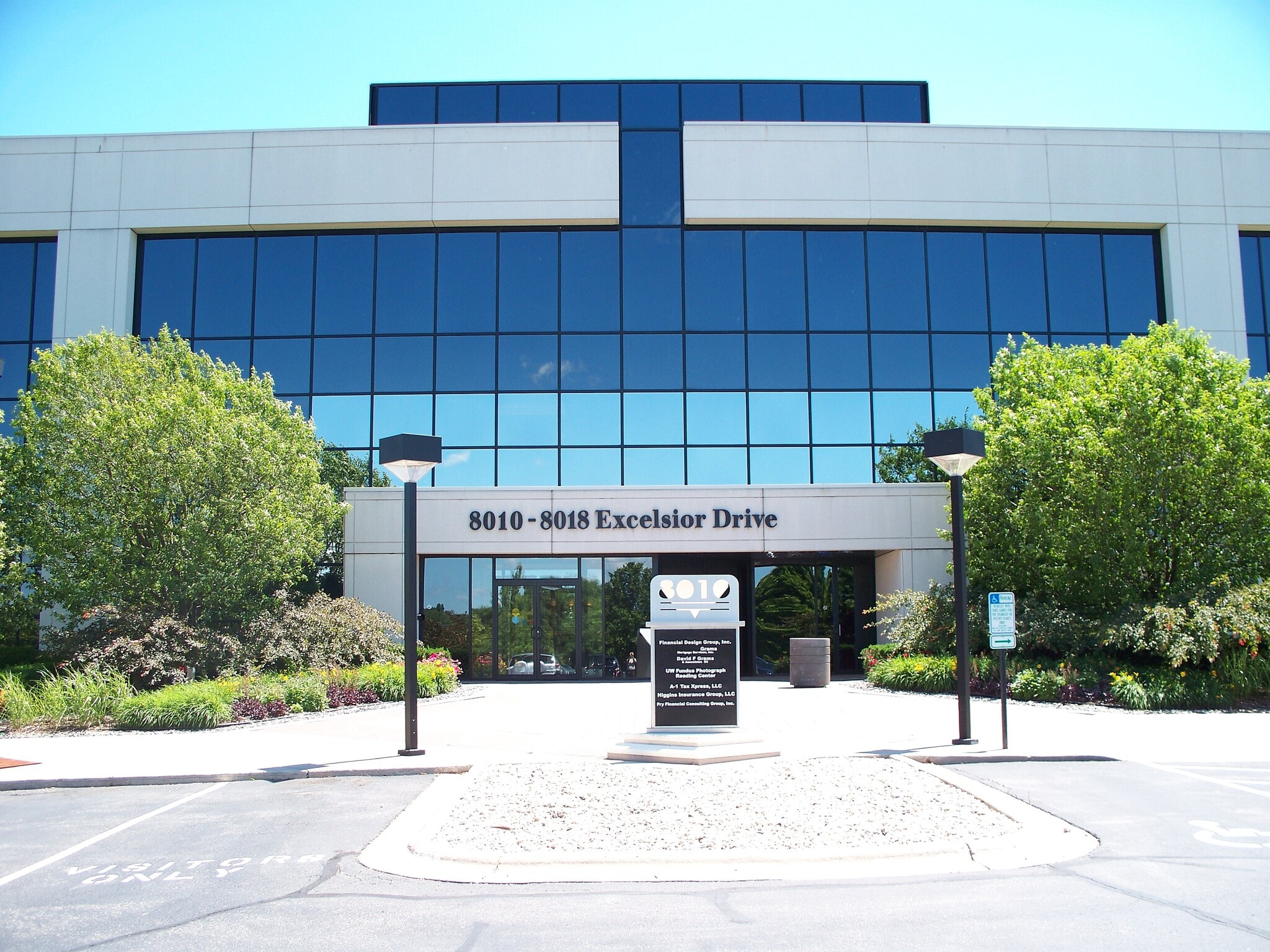 8010-8018 Excelsior Dr, Madison, WI for Rent