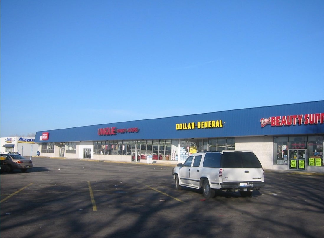 1000 E Sibley Blvd, Dolton, IL for Rent