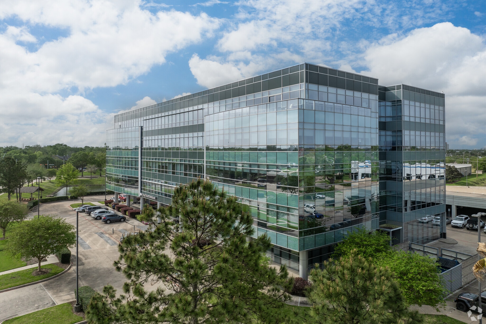 455 E Medical Center Blvd, Webster, TX for Rent
