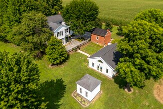 Laurelville, OH Hospitality - 29614 Tarlton Adelphi Rd