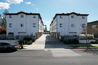 Placentia, CA undefined - 738 W La Jolla Ave