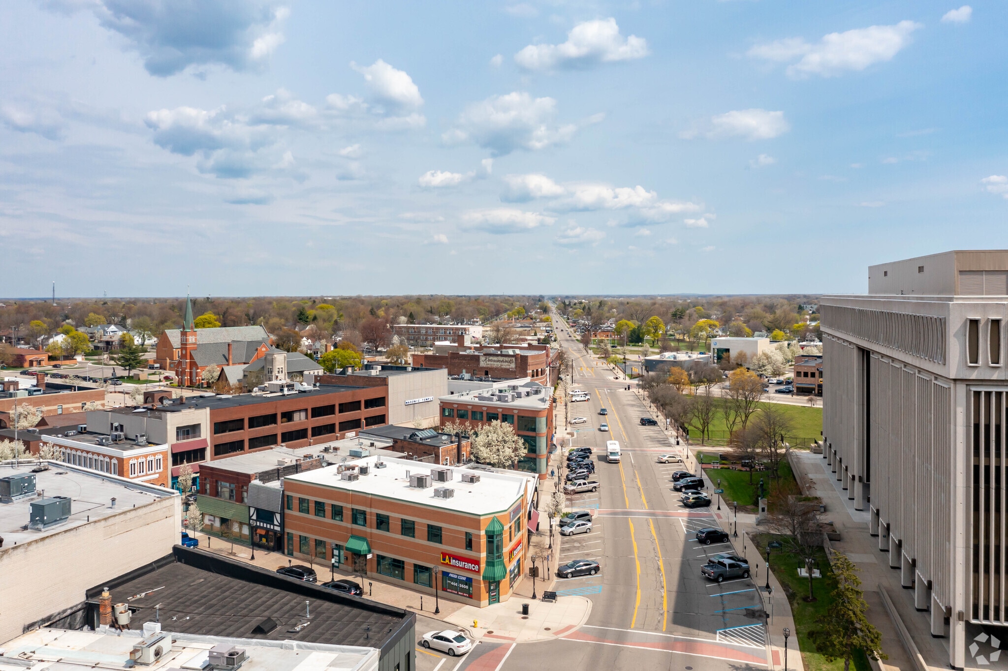 40-42 Macomb Pl, Mount Clemens, MI for Rent