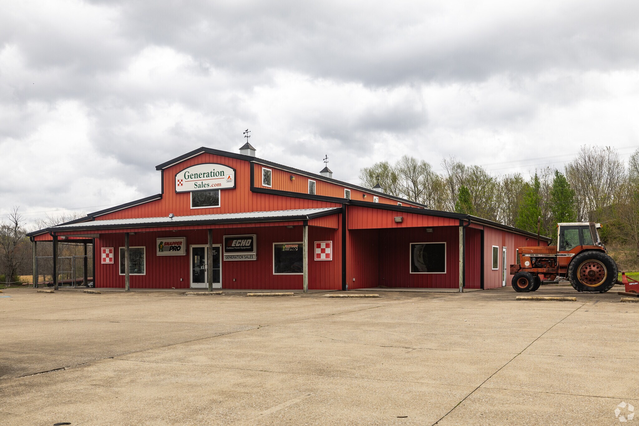 Hwy 31, Westmoreland, TN for Sale