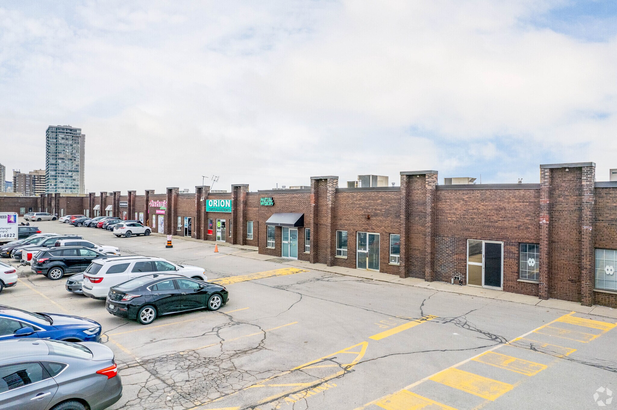 3611 Mavis Rd, Mississauga, ON for Sale