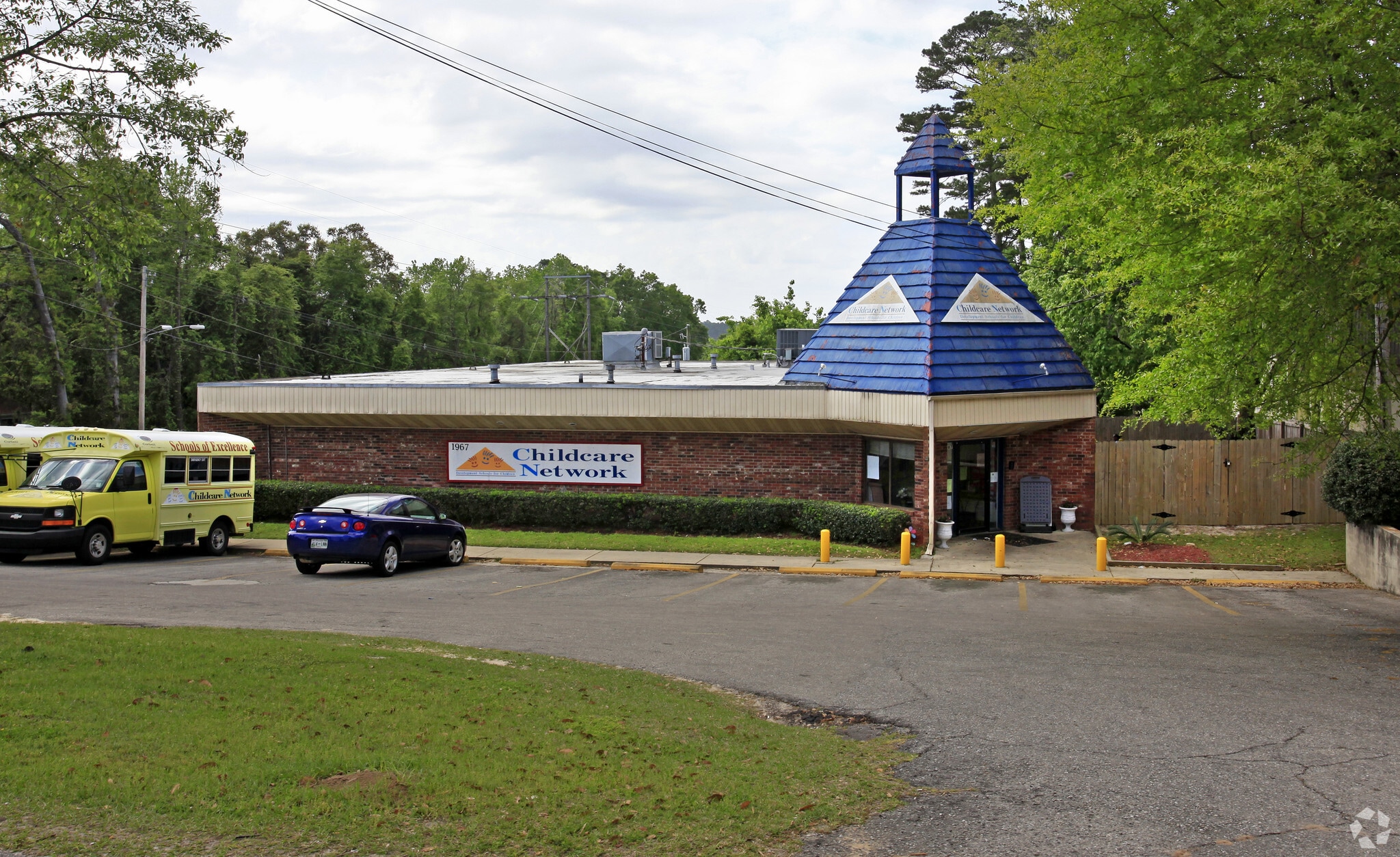 1967 Raymond Diehl Rd, Tallahassee, FL for Rent