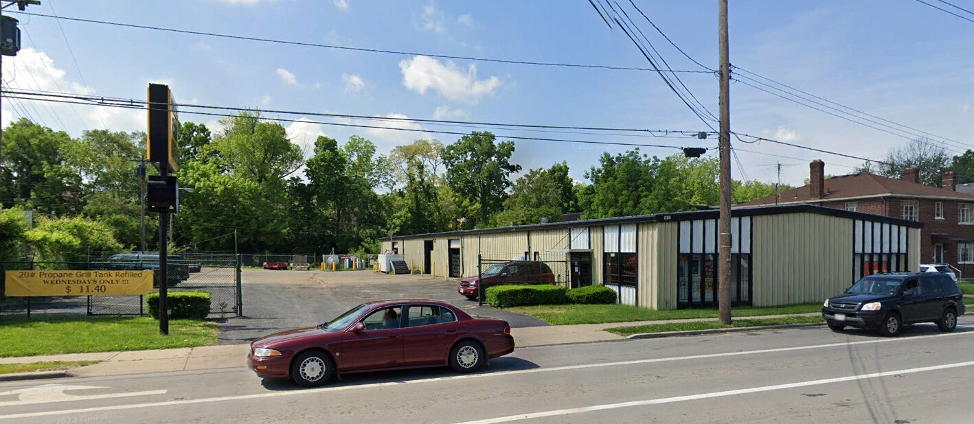 1111 Tennessee Ave, Cincinnati, OH for Rent