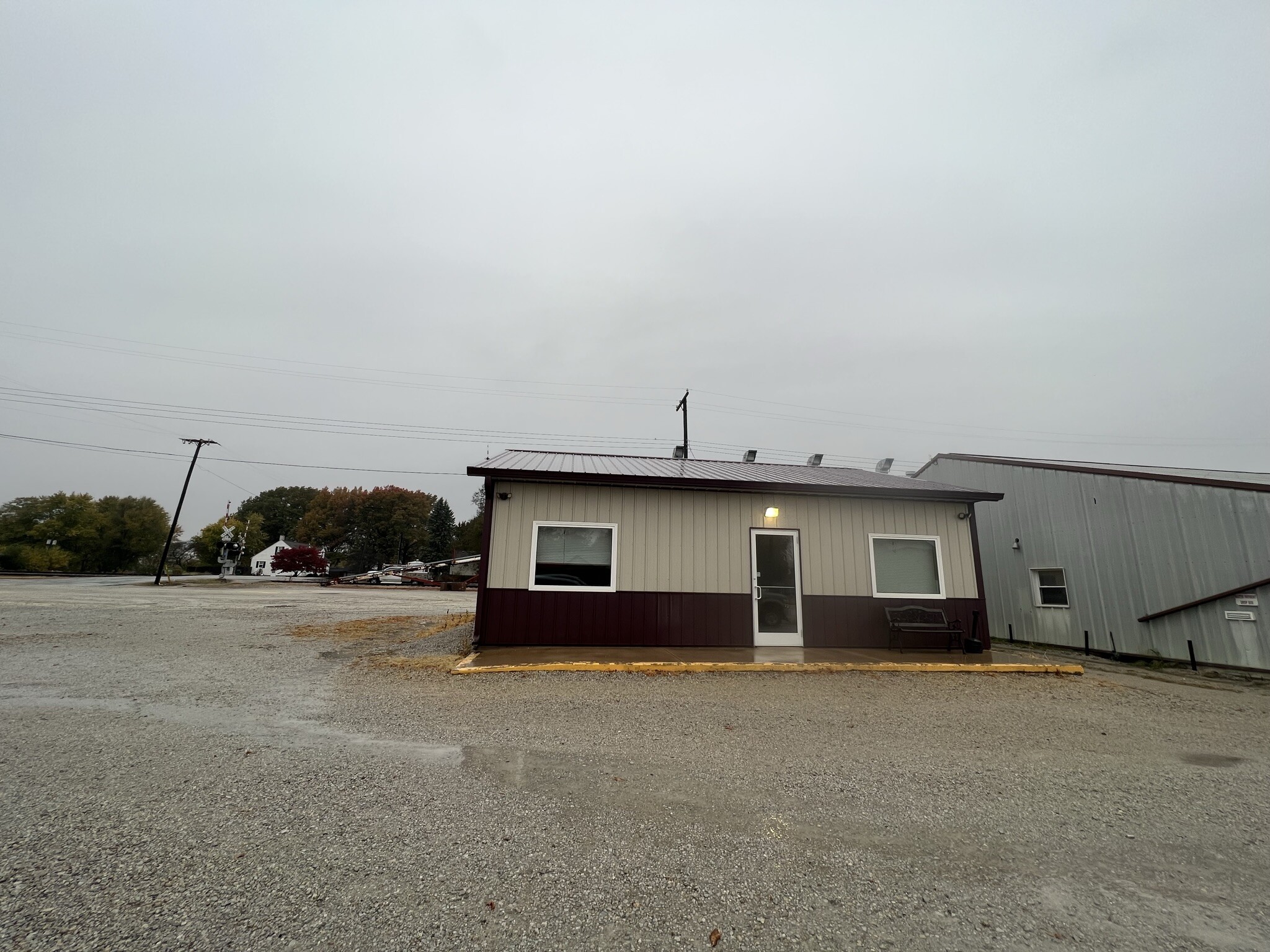 307 Railroad, Blue Mound, IL for Sale