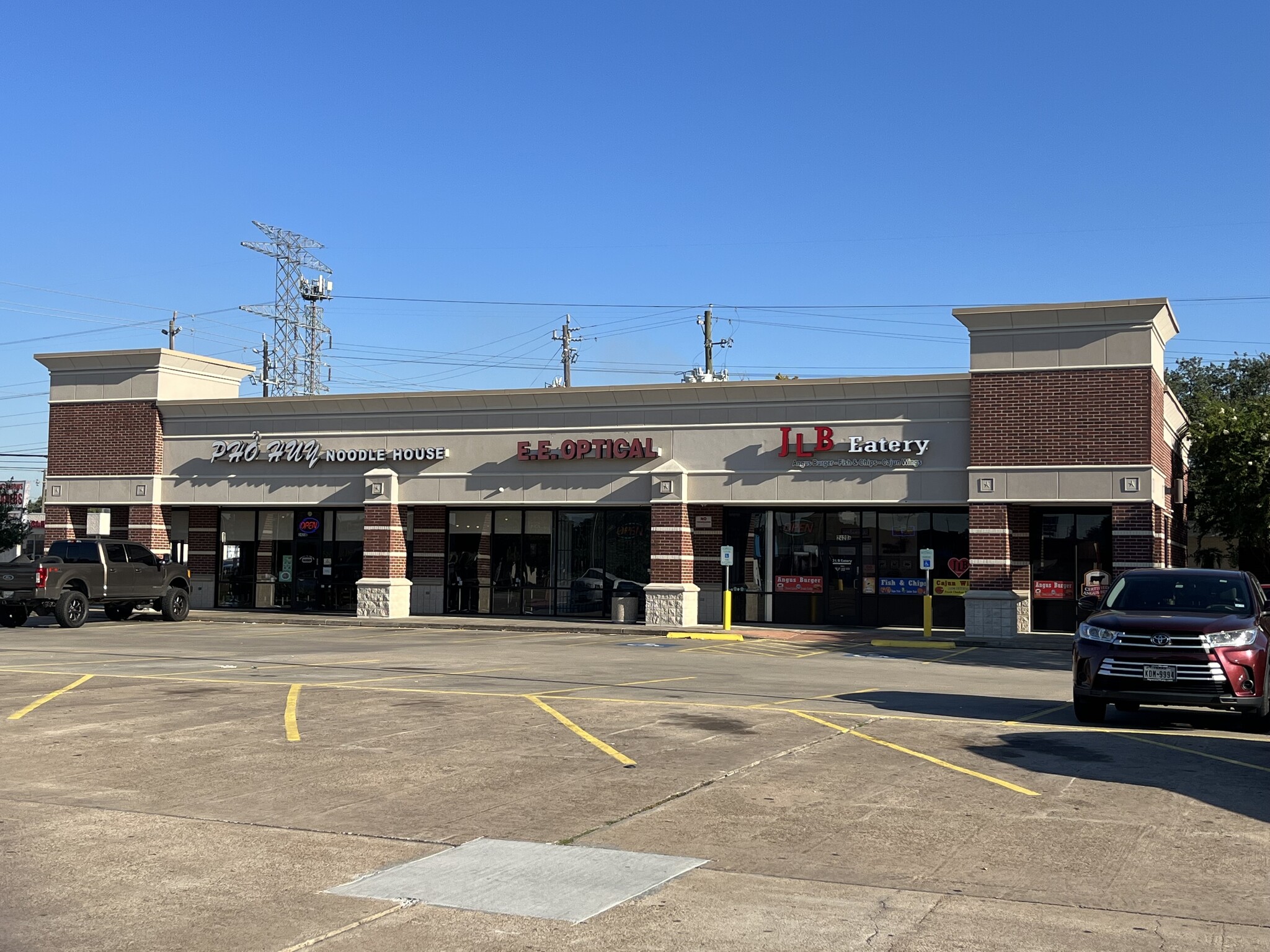 2400 Gessner Rd, Houston, TX for Rent