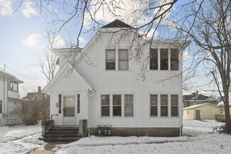 Clinton, IA Apartments - 431 6th Ave S