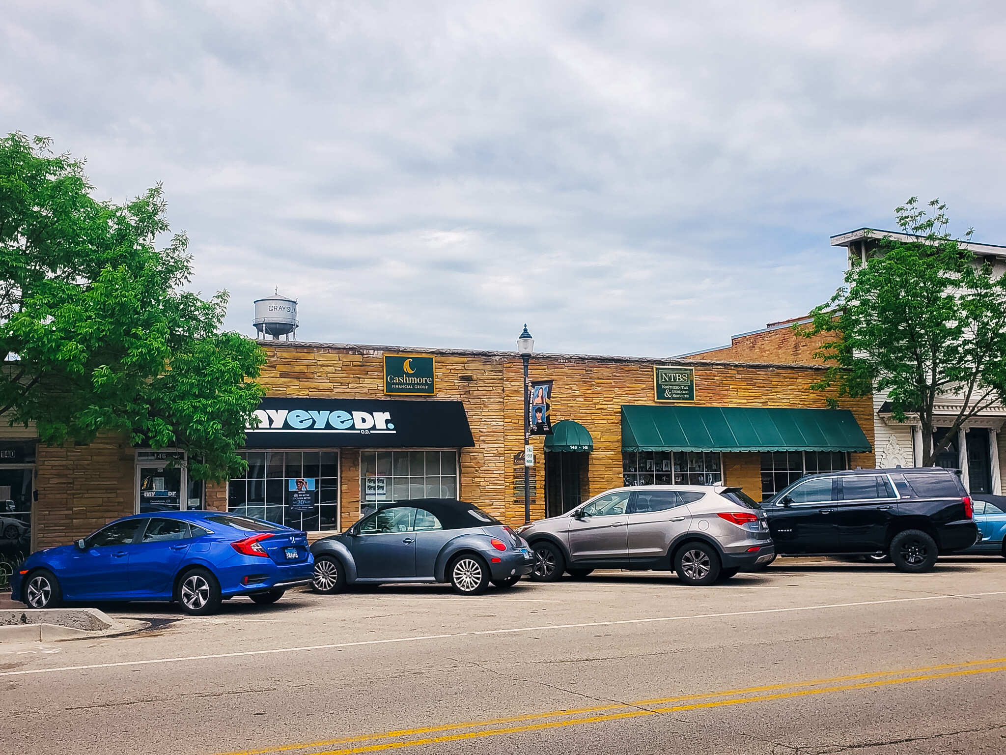 146-148 Center St, Grayslake, IL for Sale