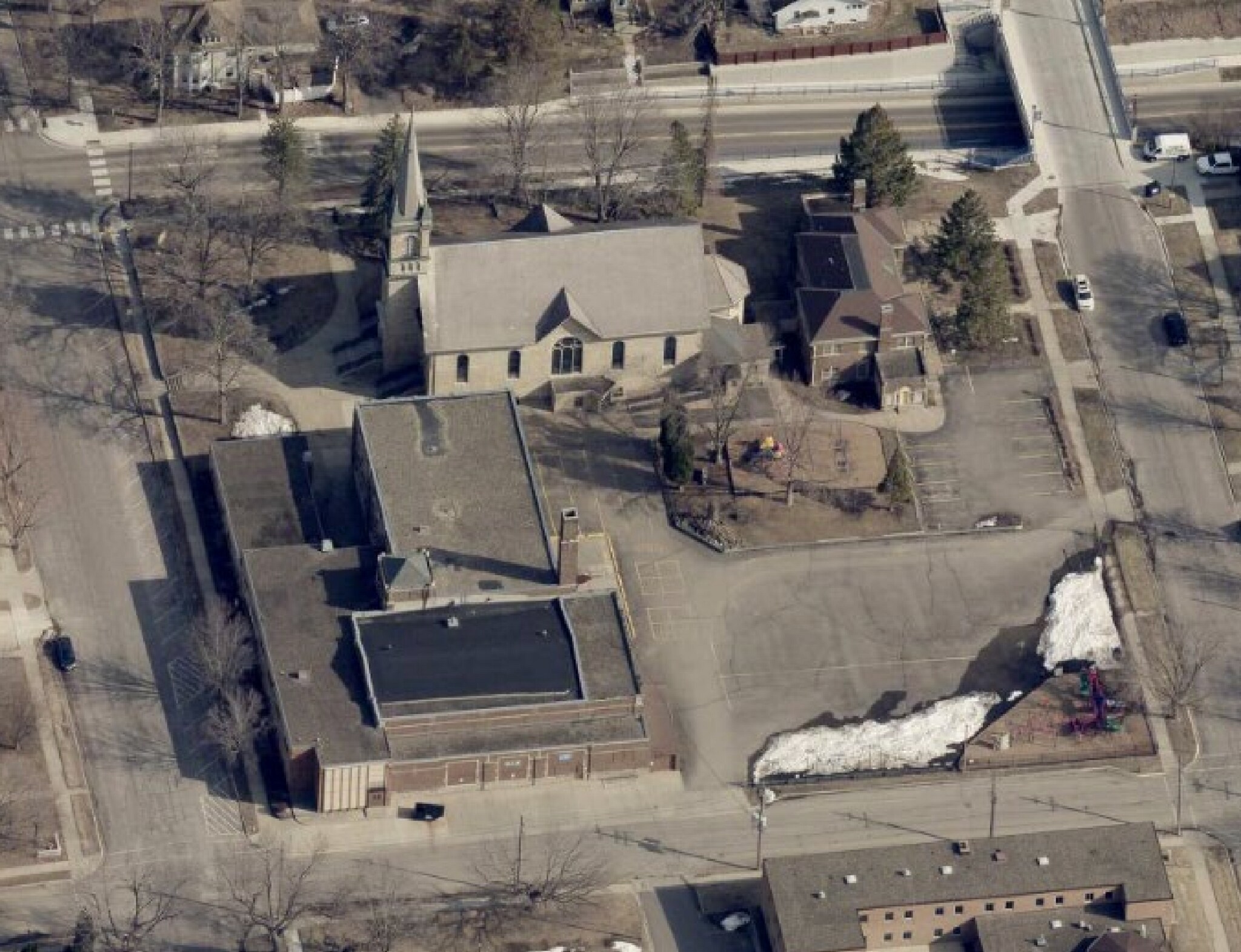 112 2nd SW ave, Faribault, MN for Sale