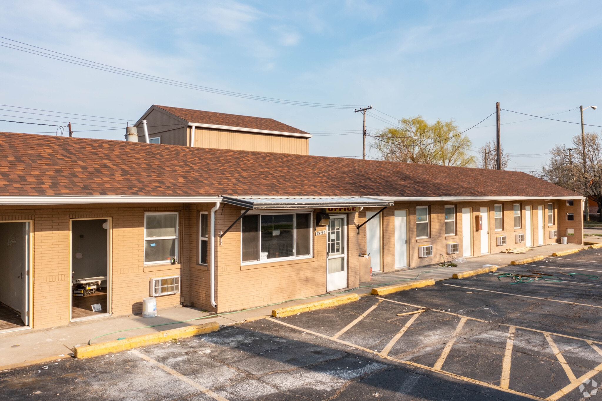 28710 Van Dyke Ave, Warren, MI for Sale