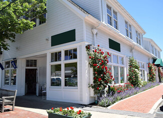 Southampton, NY Storefront Retail/Office - 16 Hampton Rd