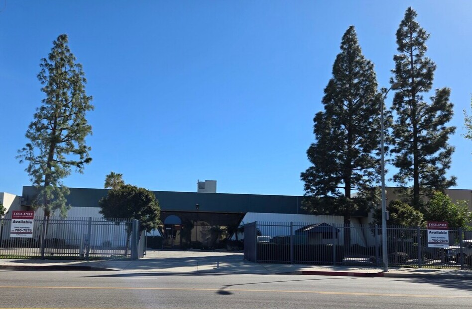 20554 Plummer St, Chatsworth, CA for Rent