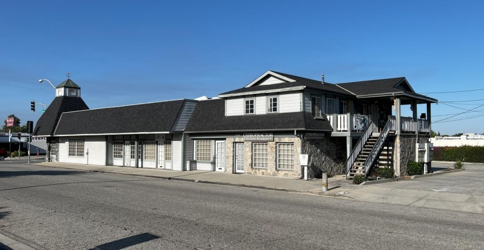 201-209 W Foothill Blvd, Glendora, CA for Sale