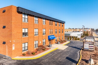 Oakbrook Terrace, IL Office/Medical - 1S132 Summit Ave Oakbrook Terrace, IL Office/Medical - 1S132 Summit Ave