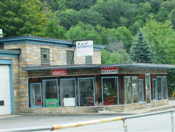 2977 Vt Route 100, Jacksonville, VT for Rent