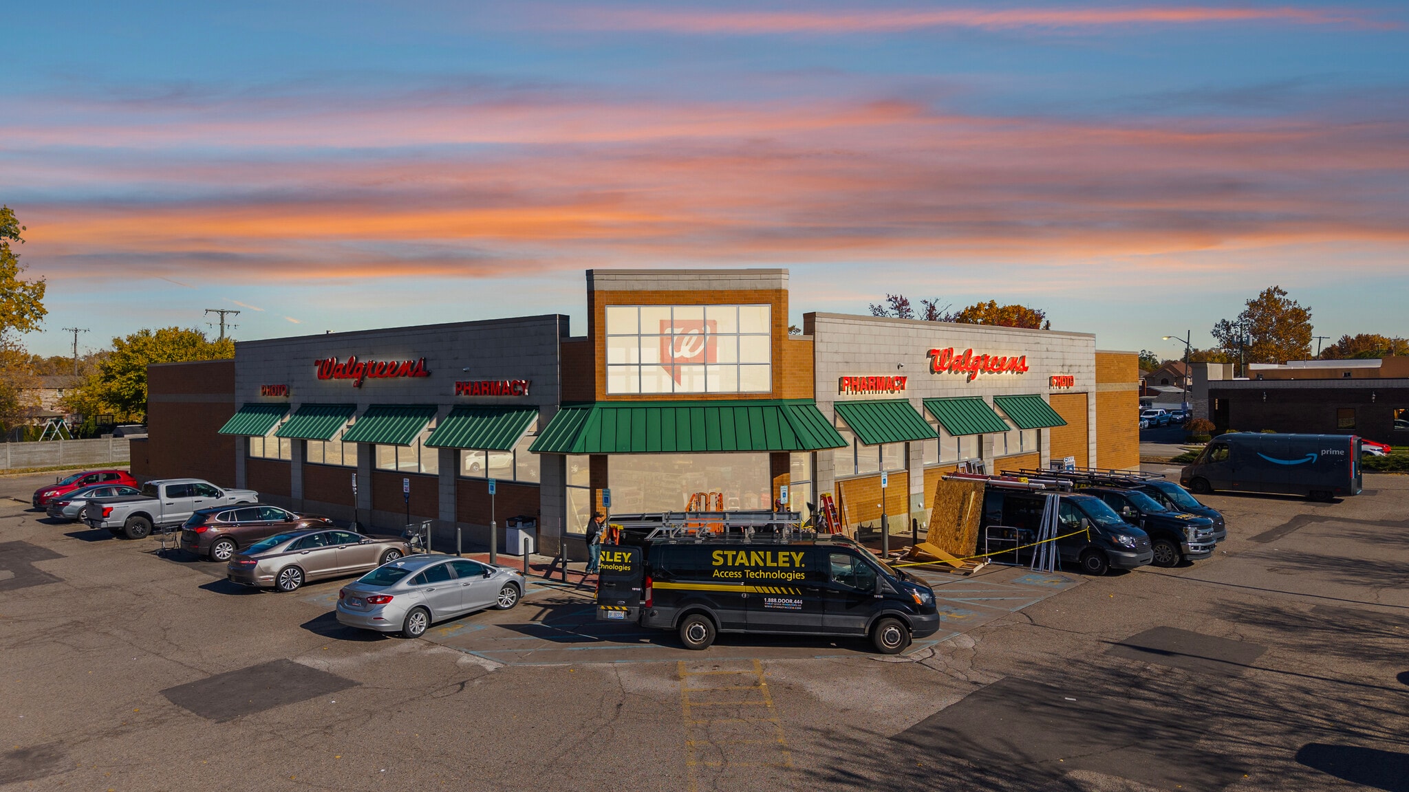 25700 Ford Rd, Dearborn Heights, MI for Sale