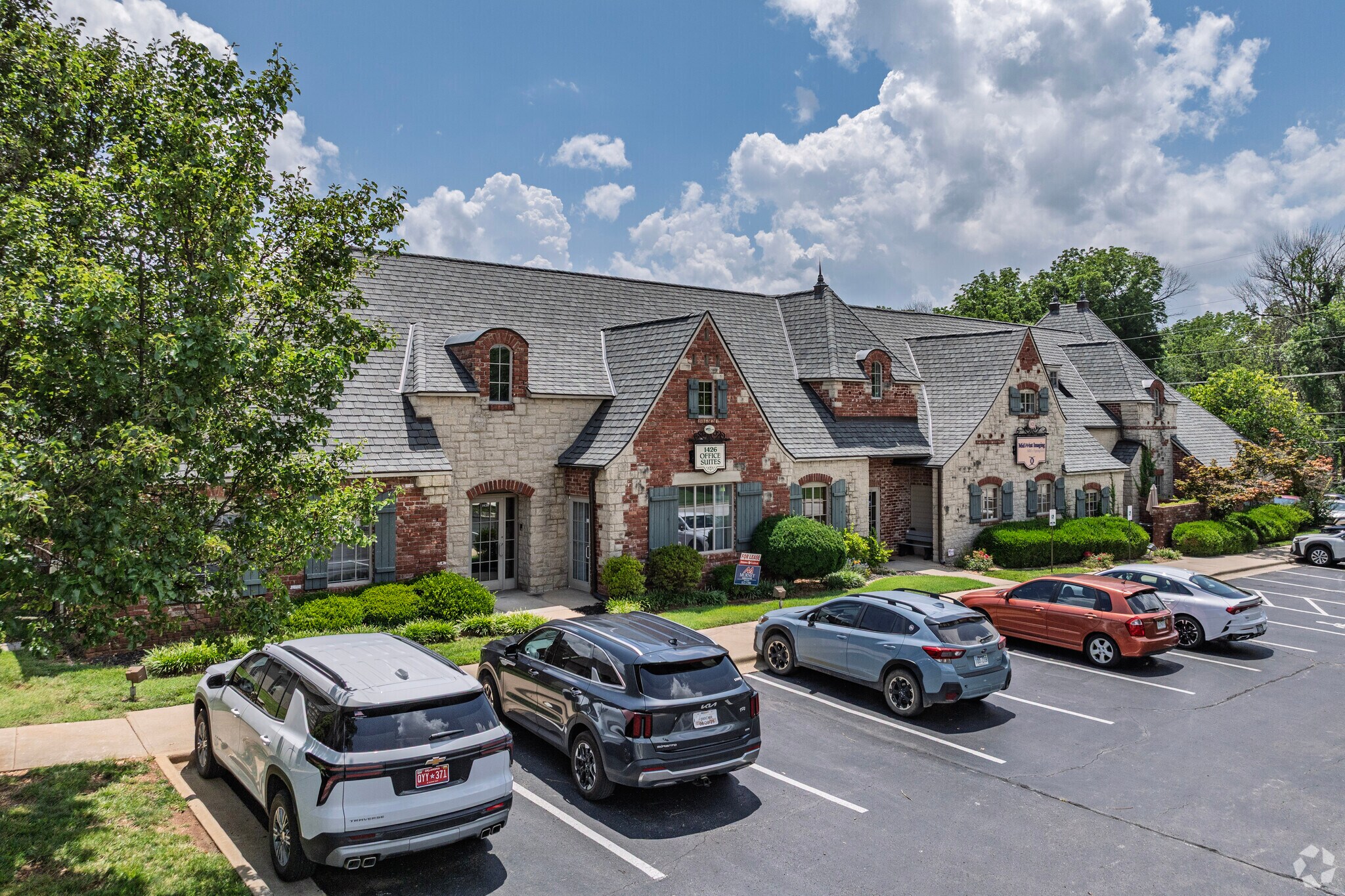 1420-1426 E Bradford Pky, Springfield, MO for Rent