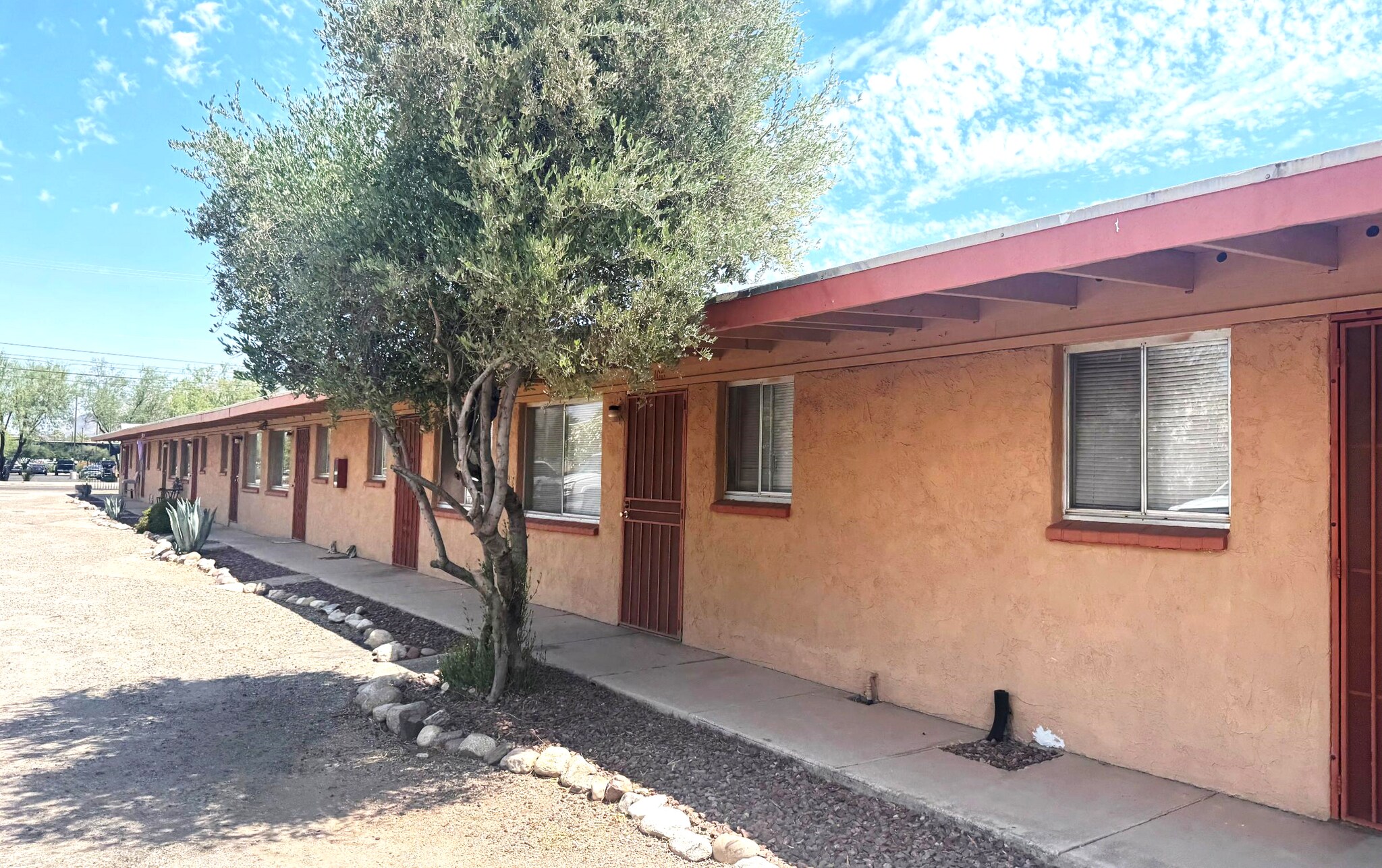 730 E Limberlost Dr, Tucson, AZ for Sale