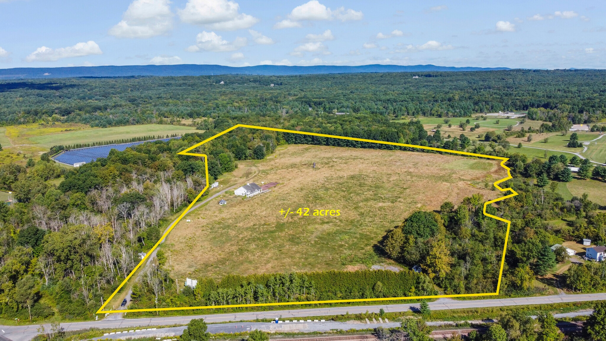 2 Bloomfield Rd, Saratoga Springs, NY for Sale