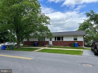 Lewisberry, PA Apartments - 510-512 Grandview Dr Lewisberry, PA Apartments - 510-512 Grandview Dr