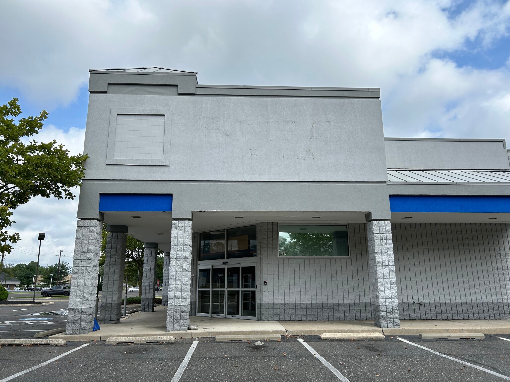 7835 Maple Ave, Pennsauken, NJ for Sale