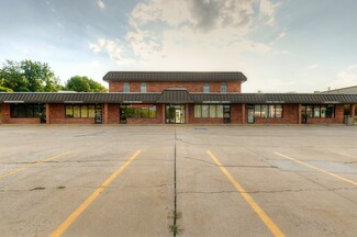 Independence, MO Storefront Retail/Office - 2400 S Lee's Summit Rd