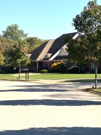 Versailles, KY Residential - 167-169 Sugartree Ln