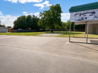 Franklin, TX Commercial Land - 311 W US Highway 79