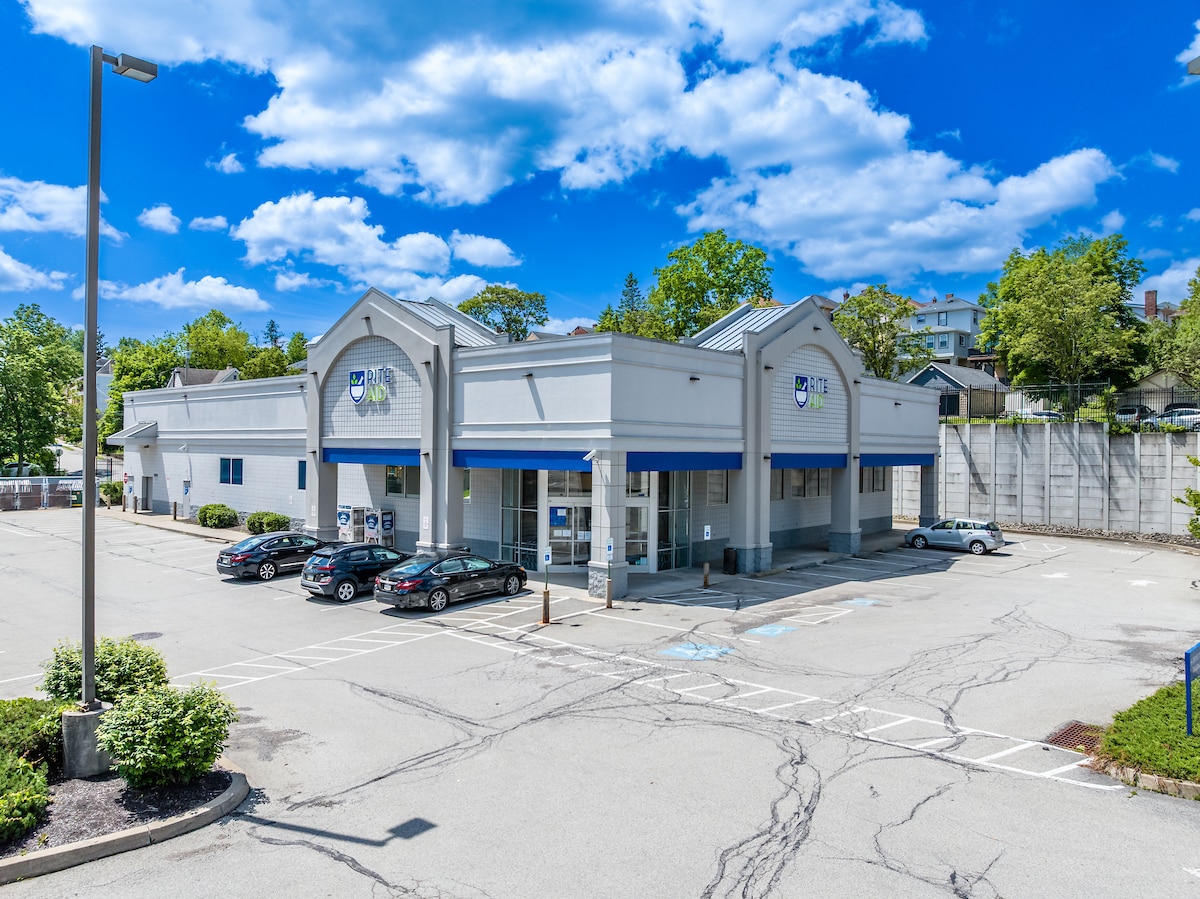 513 Perry Hwy, Pittsburgh, PA for Rent