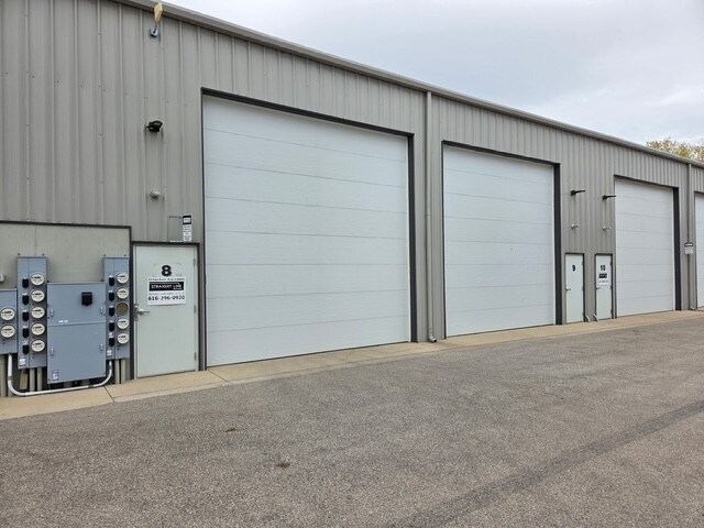 305 2nd Street #8, Ferrysburg, MI for Sale
