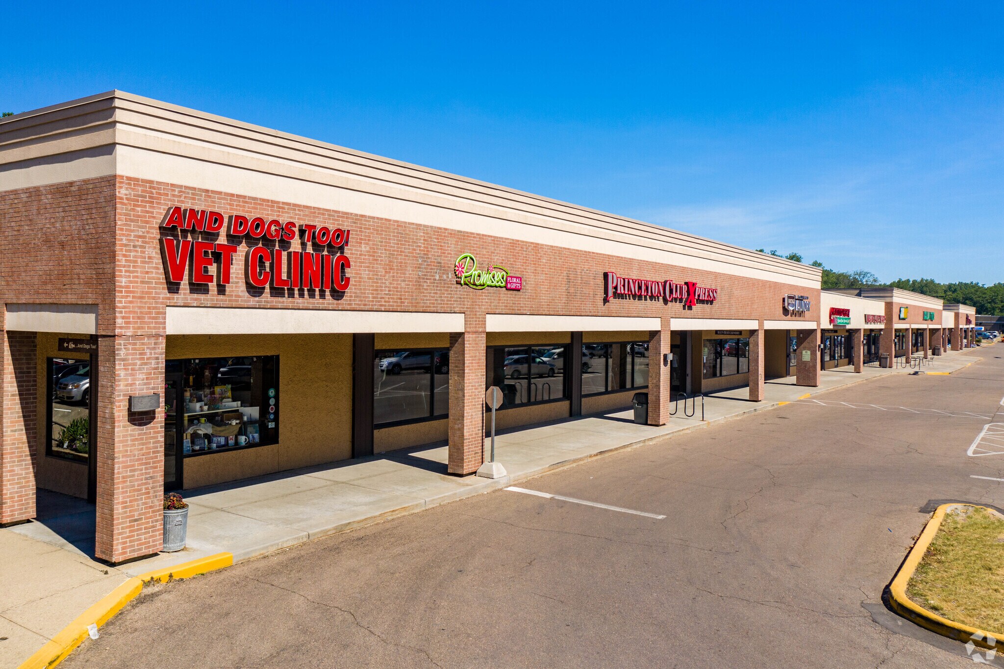 2506-2544 Allen Blvd, Middleton, WI for Rent