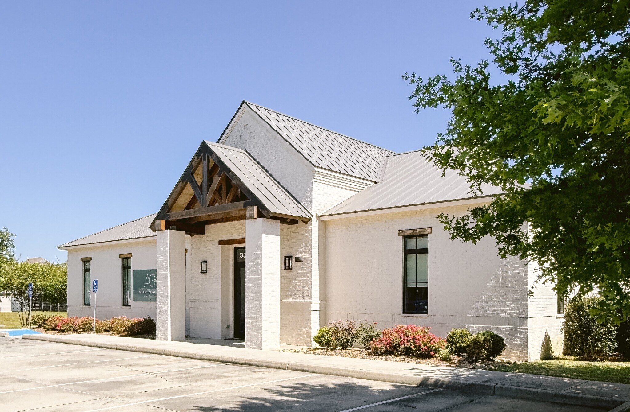 3312 Kaliste Saloom Rd, Lafayette, LA for Sale