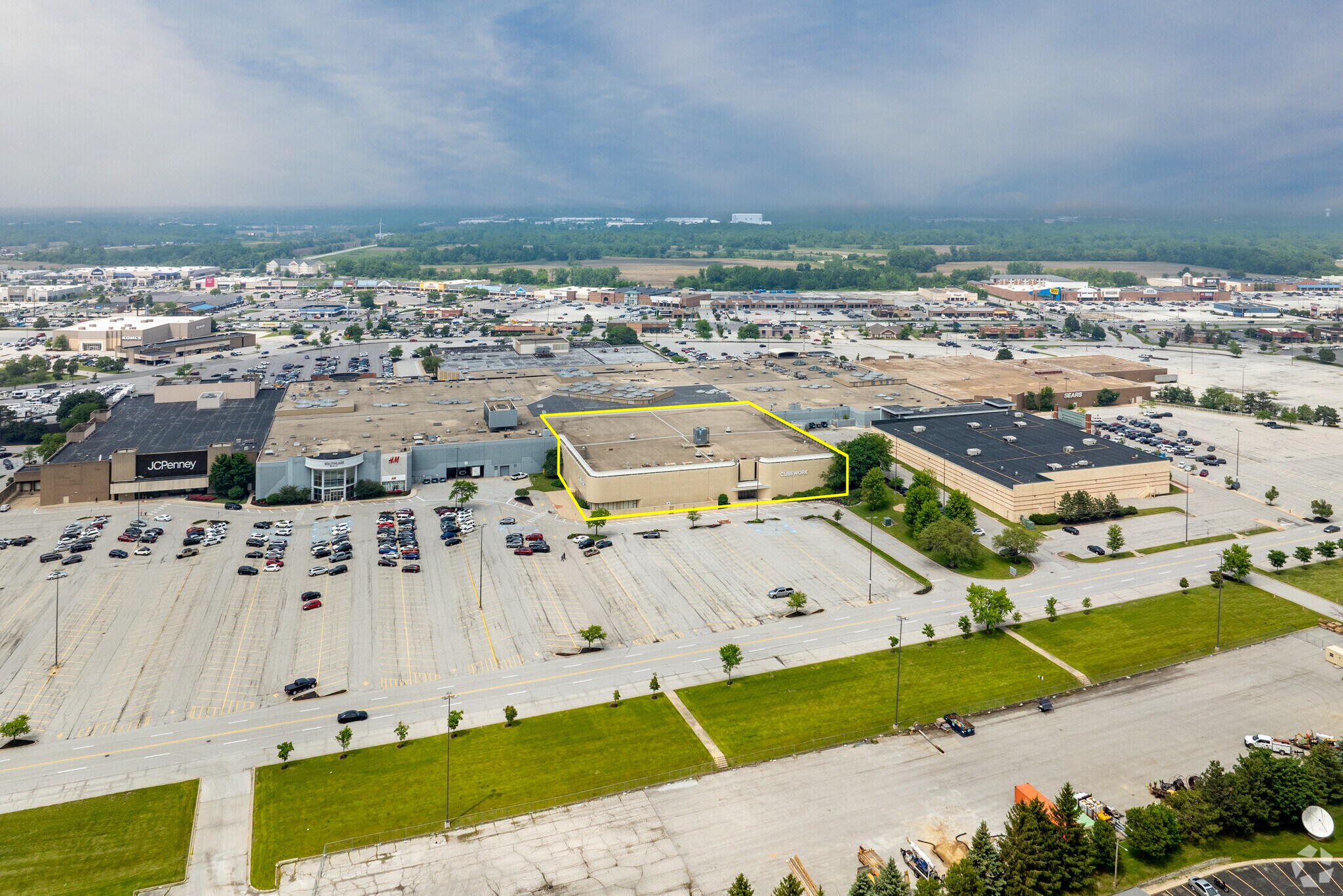 1995 Southlake Mall, Merrillville, IN for Sale