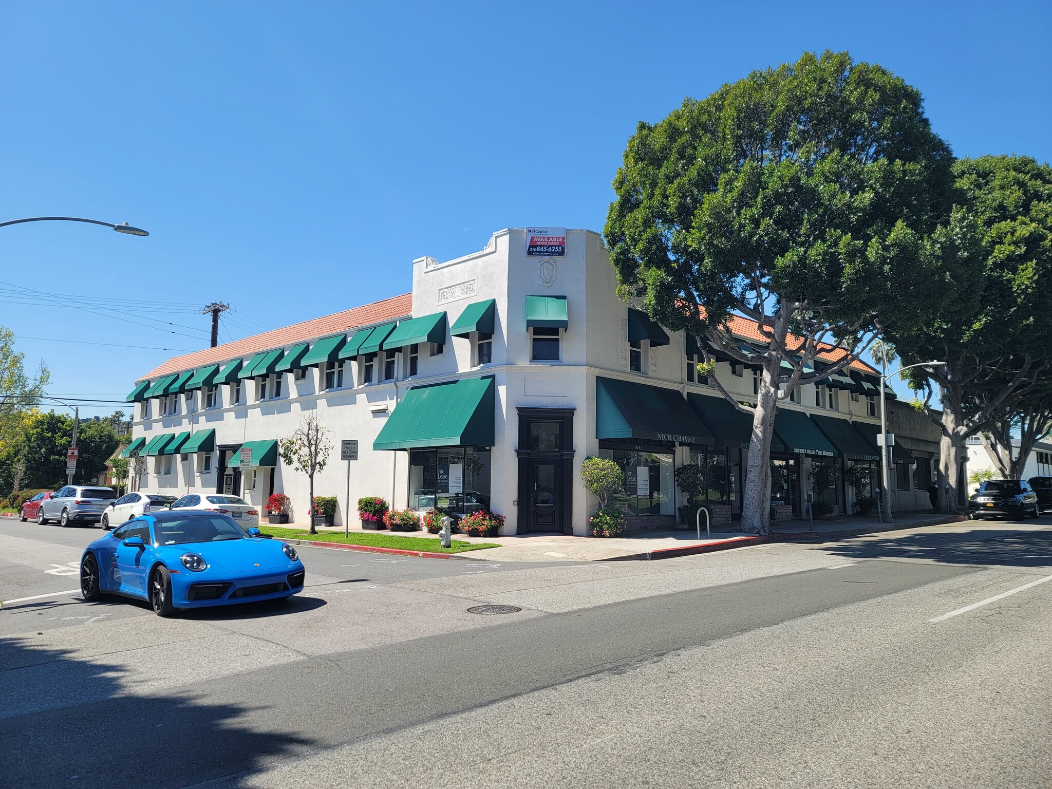 9032-9040 Burton Way, Beverly Hills, CA for Rent