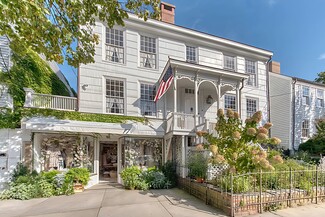 Sag Harbor, NY Storefront Retail/Residential - 117 Main St